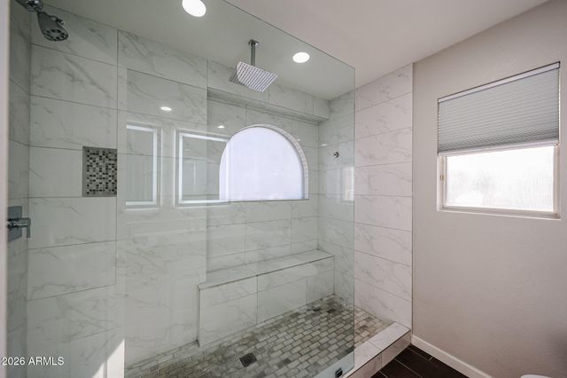 12237 W CAMBRIDGE Avenue, Avondale, AZ 85392