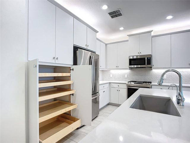 15459 SANTA POLA DRIVE, Wimauma, FL 33598