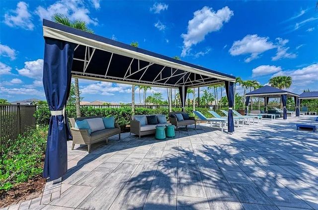 15459 SANTA POLA DRIVE, Wimauma, FL 33598