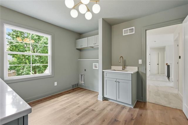 10426 Alhambra Street, Overland Park, KS 66207