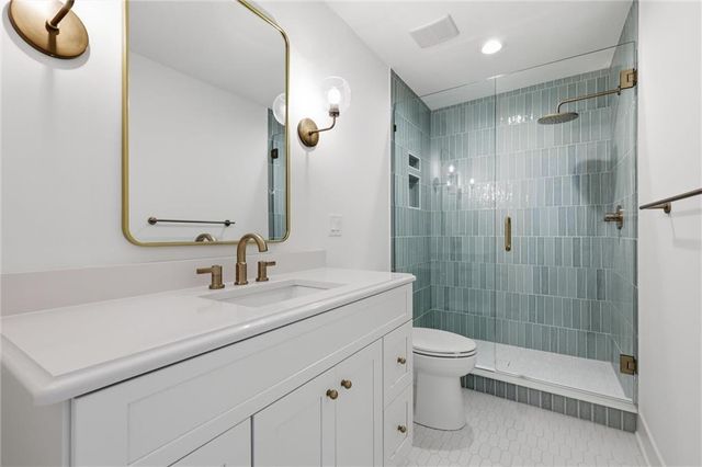10426 Alhambra Street, Overland Park, KS 66207