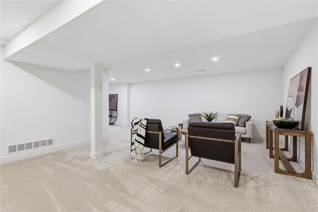 10426 Alhambra Street, Overland Park, KS 66207