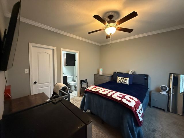 301 Southwest Parkway 338, College Station, TX 77840