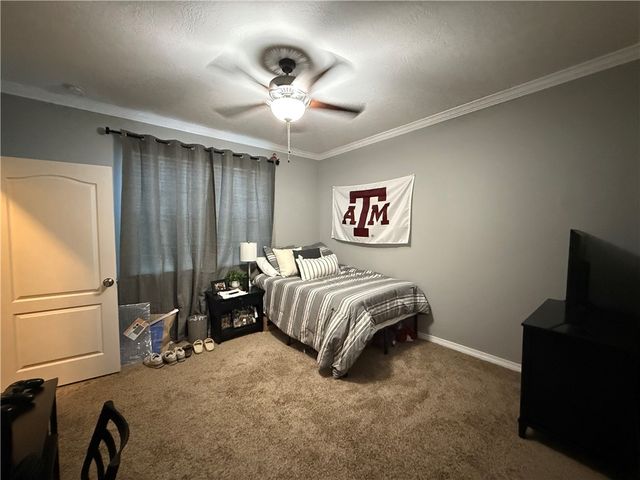 301 Southwest Parkway 338, College Station, TX 77840