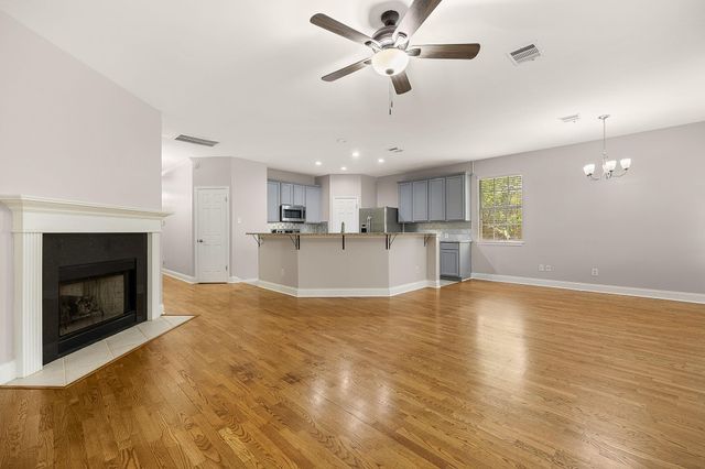 1515 Natural Bridge LN, Pflugerville, TX 78660