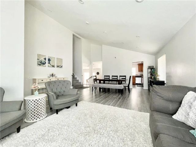 22881 Springwater, Lake Forest, CA 92630