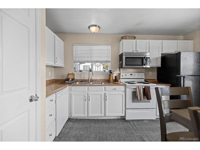 17997 E Bethany Pl, Aurora, CO 80013