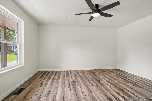 3763 E 81st Place, Tulsa, OK 74137