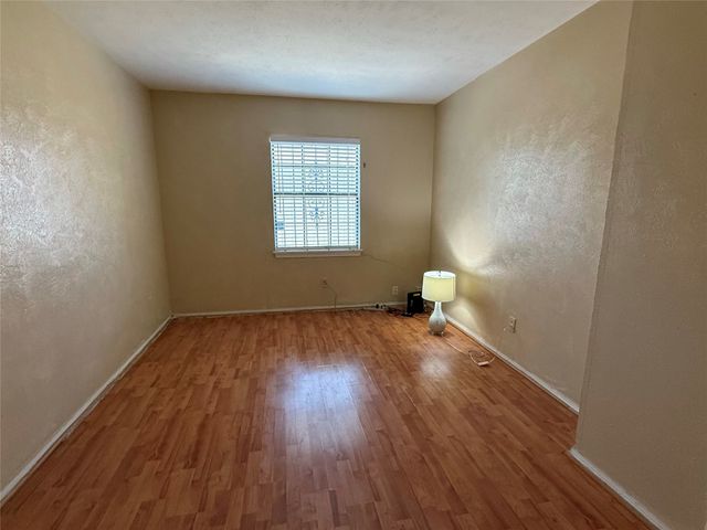 9520 Culberson Street, Dallas, TX 75227