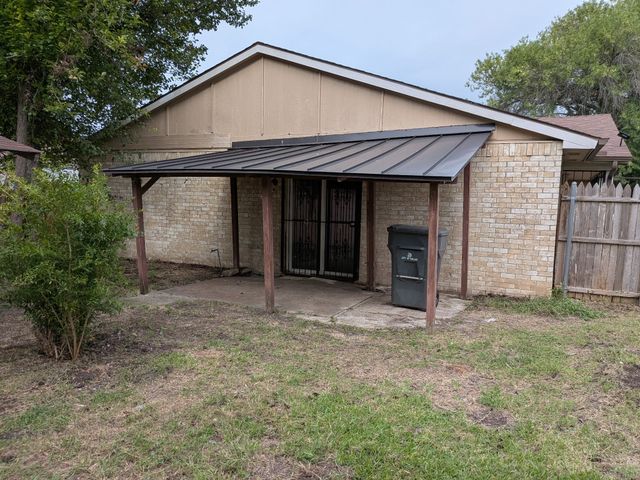 9520 Culberson Street, Dallas, TX 75227