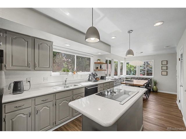 4786 S Helena Way, Aurora, CO 80015