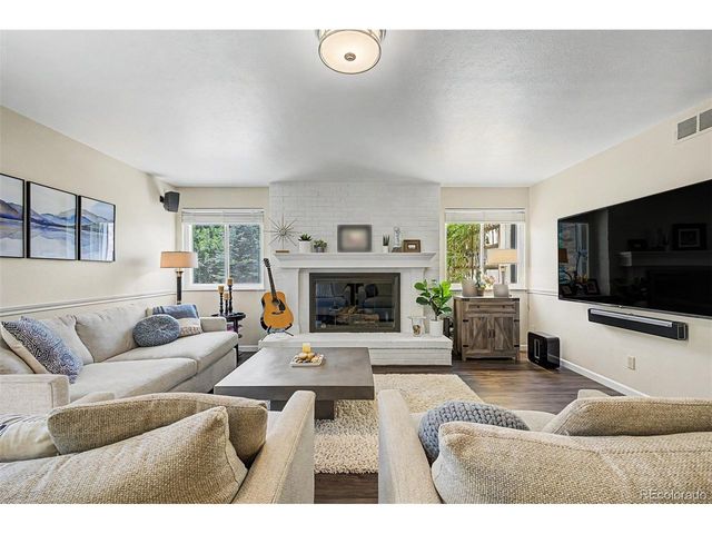 4786 S Helena Way, Aurora, CO 80015