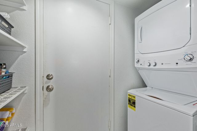 7716 S RITA Lane, Tempe, AZ 85284