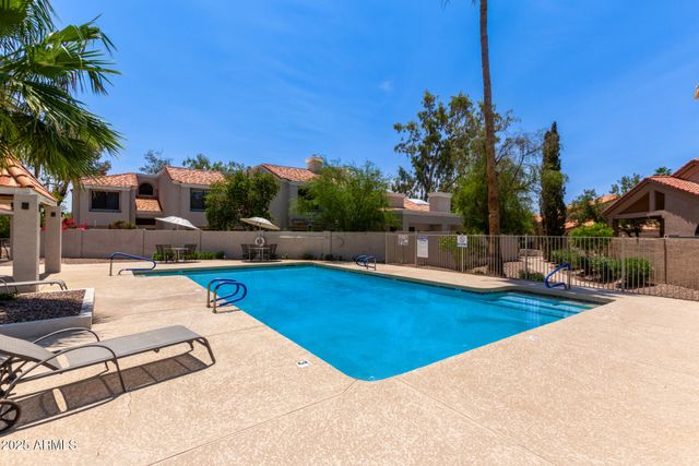 7716 S RITA Lane, Tempe, AZ 85284