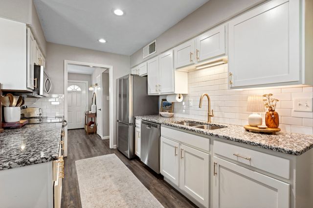 1323 Springview Drive, Allen, TX 75002