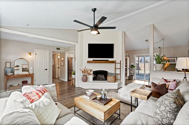 1323 Springview Drive, Allen, TX 75002