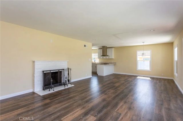 1404 E Palm Avenue, Orange, CA 92866
