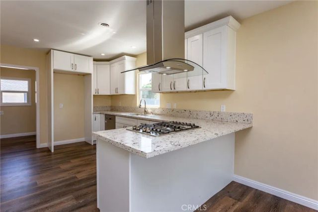 1404 E Palm Avenue, Orange, CA 92866