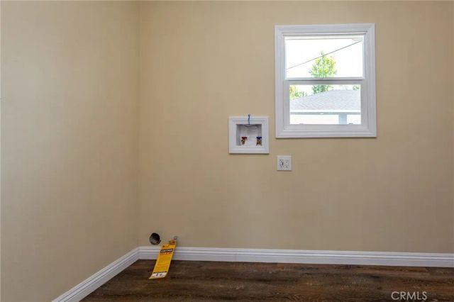 1404 E Palm Avenue, Orange, CA 92866