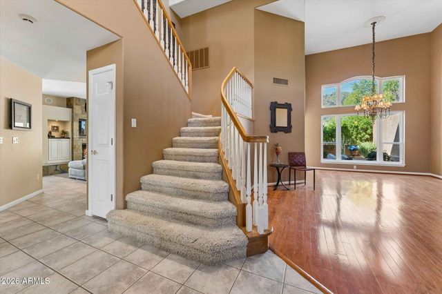 902 E MESCAL Street, Phoenix, AZ 85020