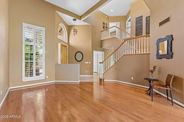 902 E MESCAL Street, Phoenix, AZ 85020