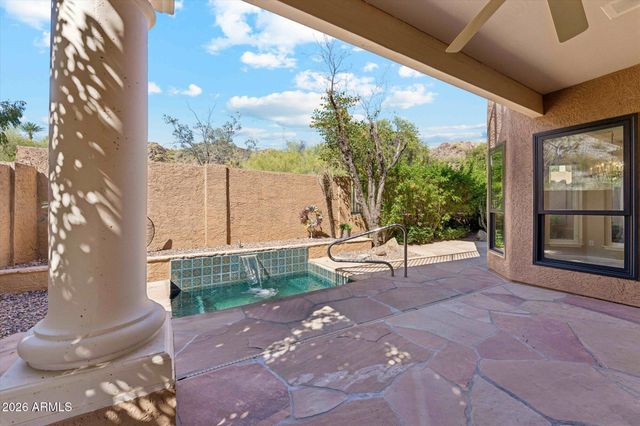 902 E MESCAL Street, Phoenix, AZ 85020