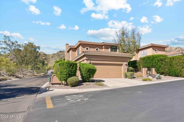 902 E MESCAL Street, Phoenix, AZ 85020