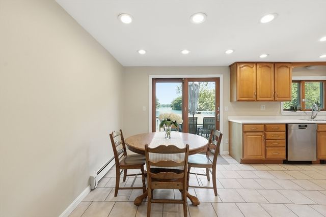 43 Ransom Rd, Framingham, MA 01702