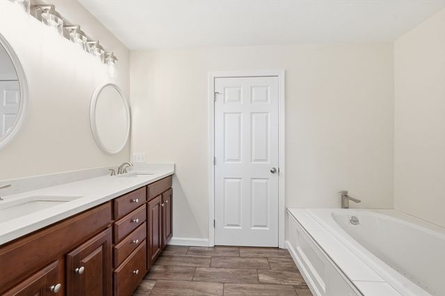 43 Ransom Rd, Framingham, MA 01702