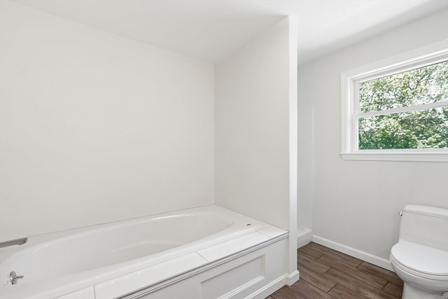 43 Ransom Rd, Framingham, MA 01702