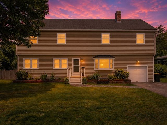 43 Ransom Rd, Framingham, MA 01702