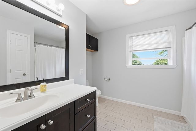 43 Ransom Rd, Framingham, MA 01702