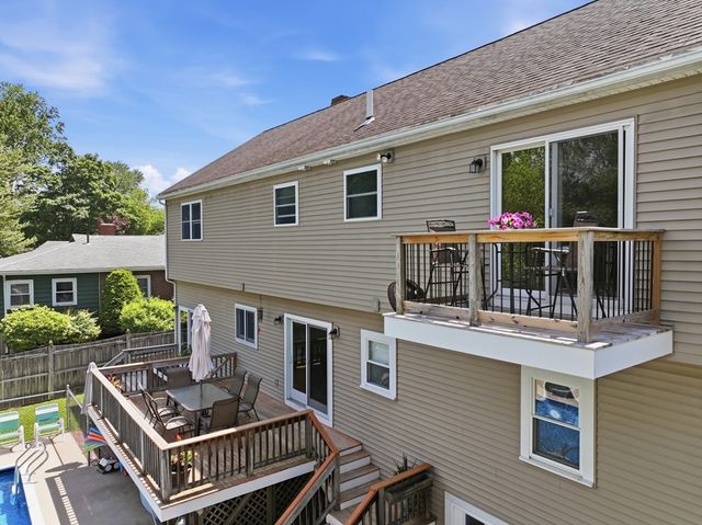 43 Ransom Rd, Framingham, MA 01702