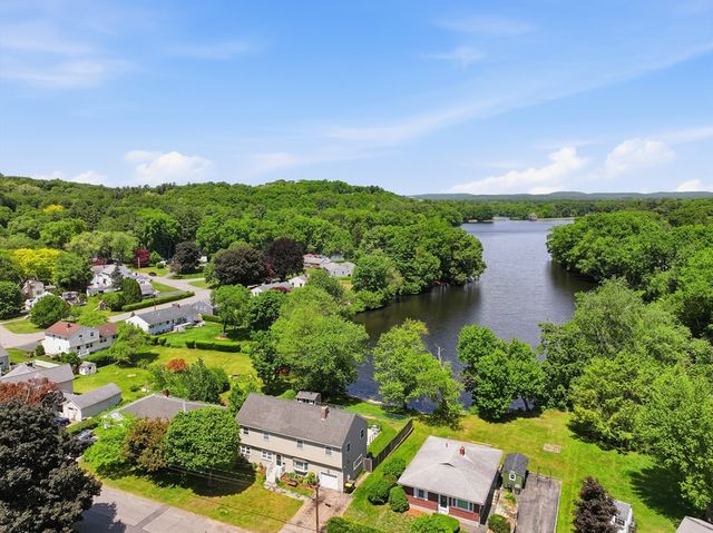 43 Ransom Rd, Framingham, MA 01702