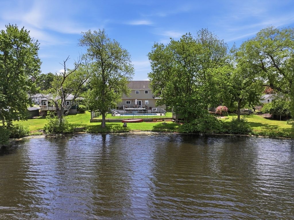 43 Ransom Rd, Framingham, MA 01702