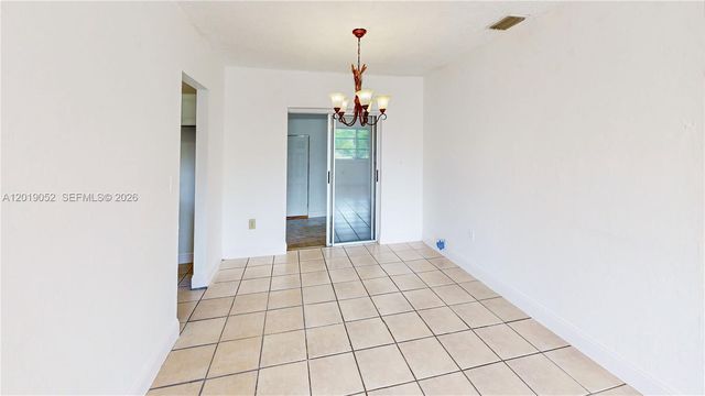 15611 SW 296th St, Homestead, FL 33033
