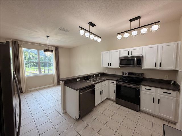 260 BLUE JAY WAY, Davenport, FL 33896