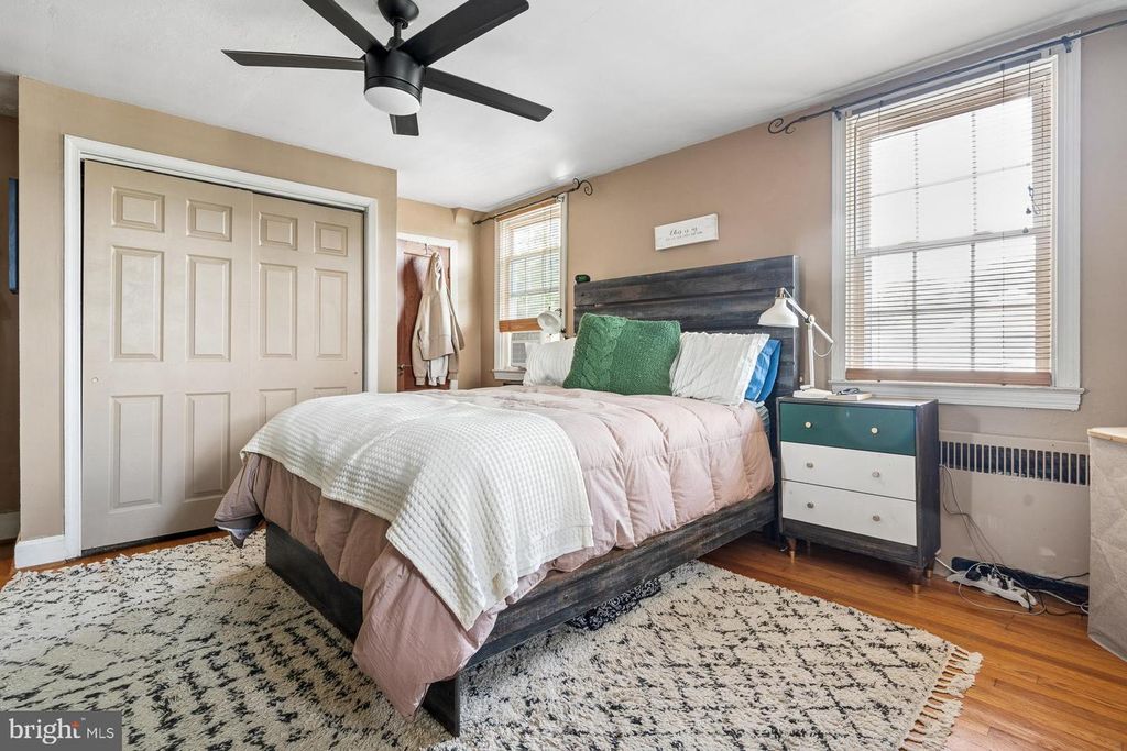 Image 15 of property listing at 4308 KENSINGTON RD, Baltimore, MD 21229