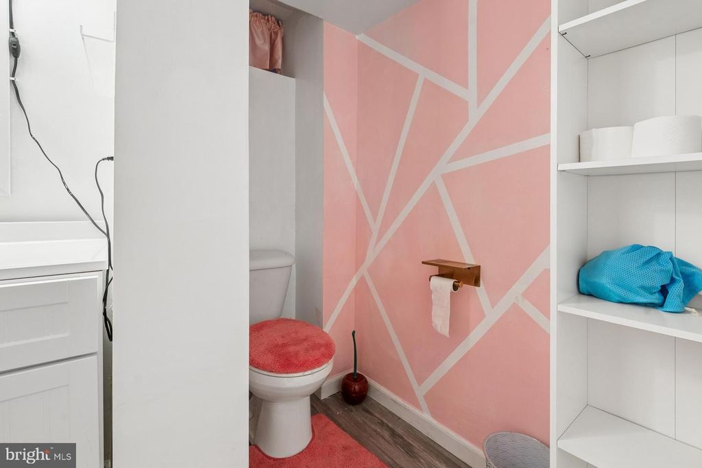 Image 20 of property listing at 4308 KENSINGTON RD, Baltimore, MD 21229
