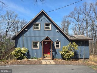 1614 HIGH TOP RD, Linden, VA 22642