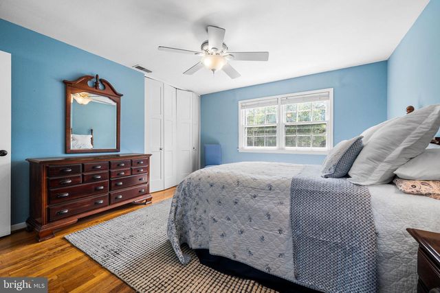 7851 MIDDAY LN, Alexandria, VA 22306