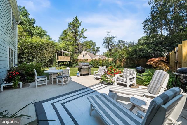 7851 MIDDAY LN, Alexandria, VA 22306
