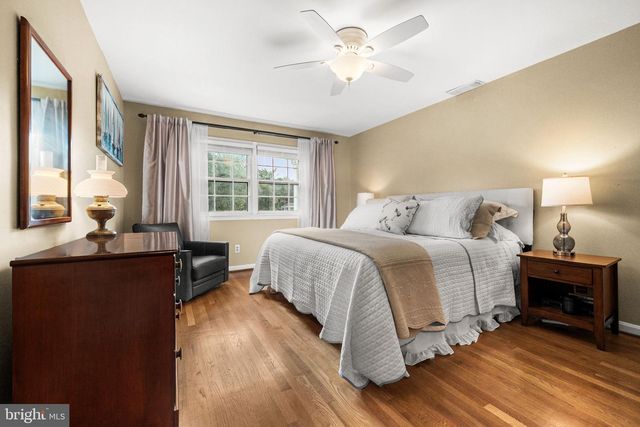 7851 MIDDAY LN, Alexandria, VA 22306