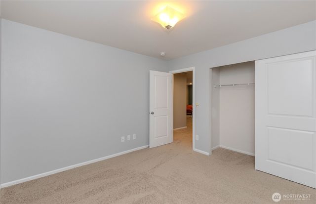 27434 210th Avenue SE, Maple Valley, WA 98038