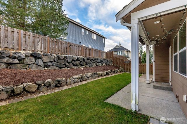 27434 210th Avenue SE, Maple Valley, WA 98038