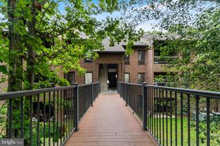 23240 ROSEWOOD CT #9, California, MD 20619