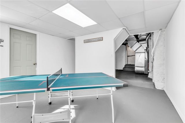 841 Railroad St, Mckees Rocks, PA 15136