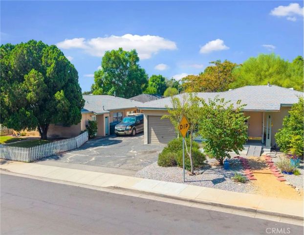 309 N Cambridge Avenue, Claremont, CA 91711