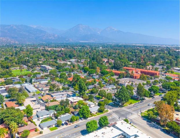 309 N Cambridge Avenue, Claremont, CA 91711