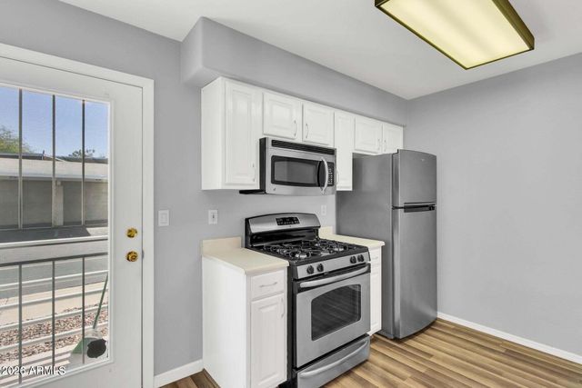 1505 N CENTER Street 215, Mesa, AZ 85201